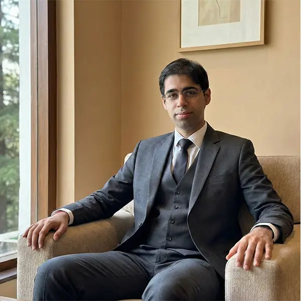 Mohit Sehgal, English Trainer at Sisique Institute